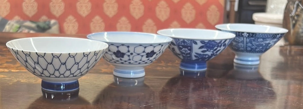 SET OF FOUR CHINA RICE DISHES