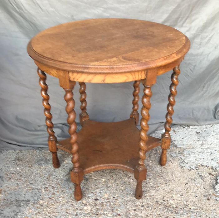 ROUND WIDE BARLEY TWIST STAND TABLE