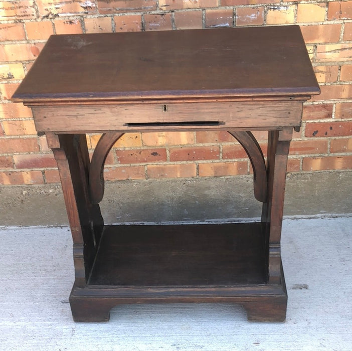 DARK OAK GOTHIC LECTURNE WITH LIFT TOP