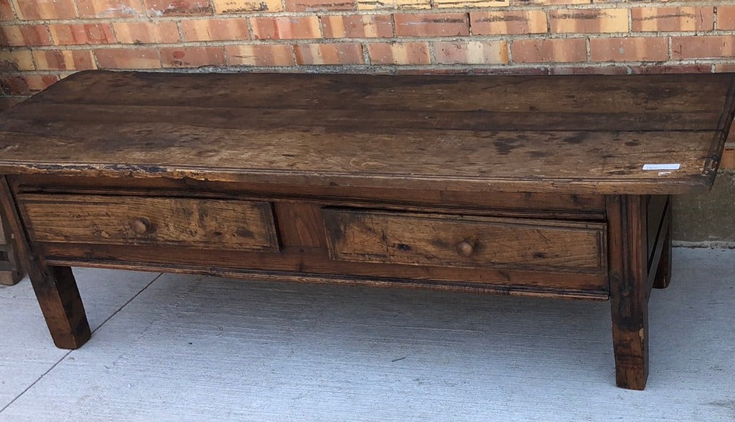 LOW EARLY 19TH CENTURY TABLE WITH DRAWER