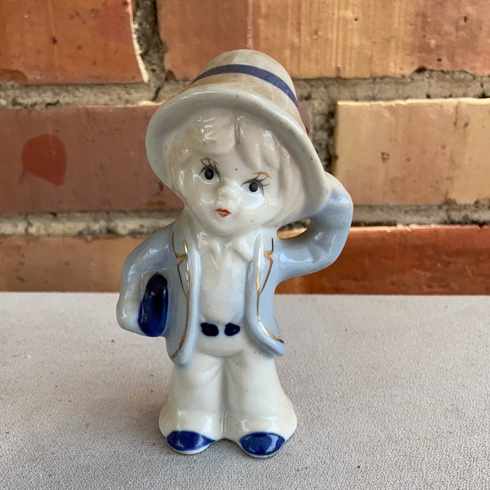 DELFT FIGURE OF GIRL WITH HAT