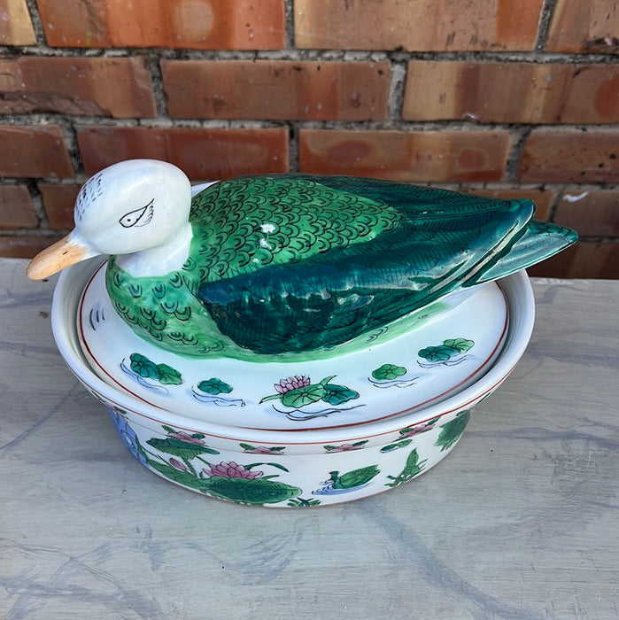 CHINESE OVAL BOWL WITH DUCK LID - NOT OLD