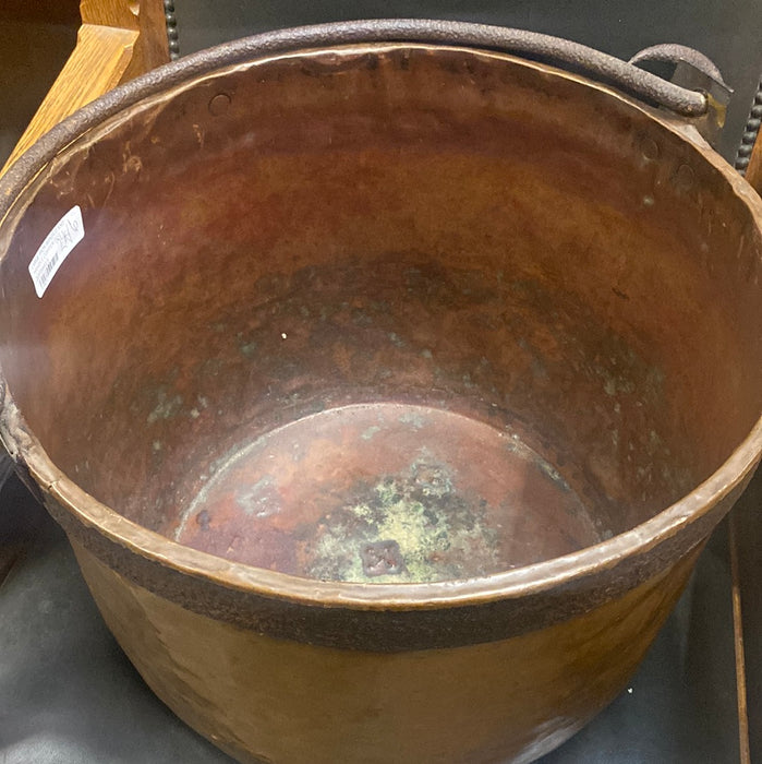 LARGE IRON BANDED AND HANDLE COPPER POT