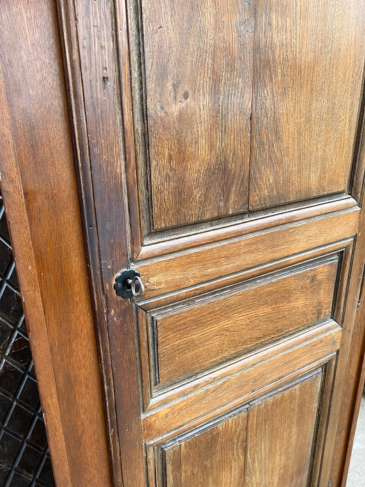 NORMANDY OAK CORNER CABINET