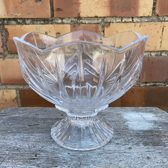 SMALL FOOTED PRESSED GLASS VASE