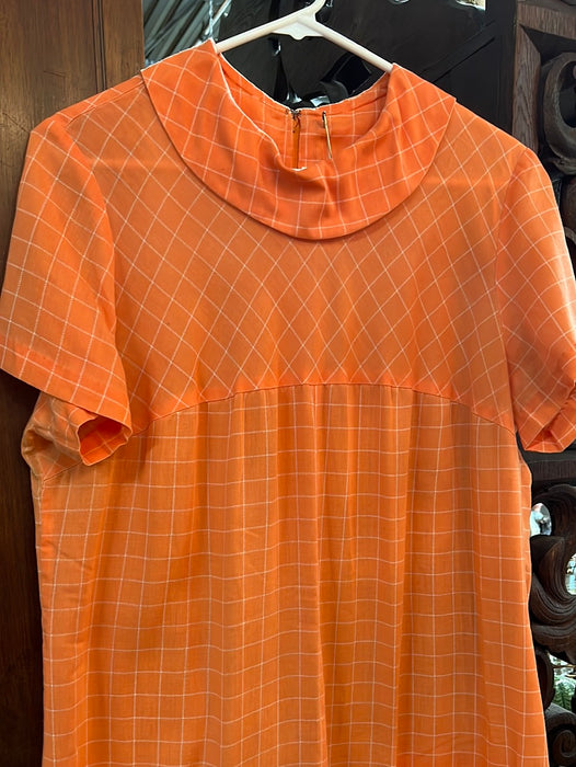 BRIGHT CORAL ORANGE SHORT SLEEVE DRESS WITH POCKETS