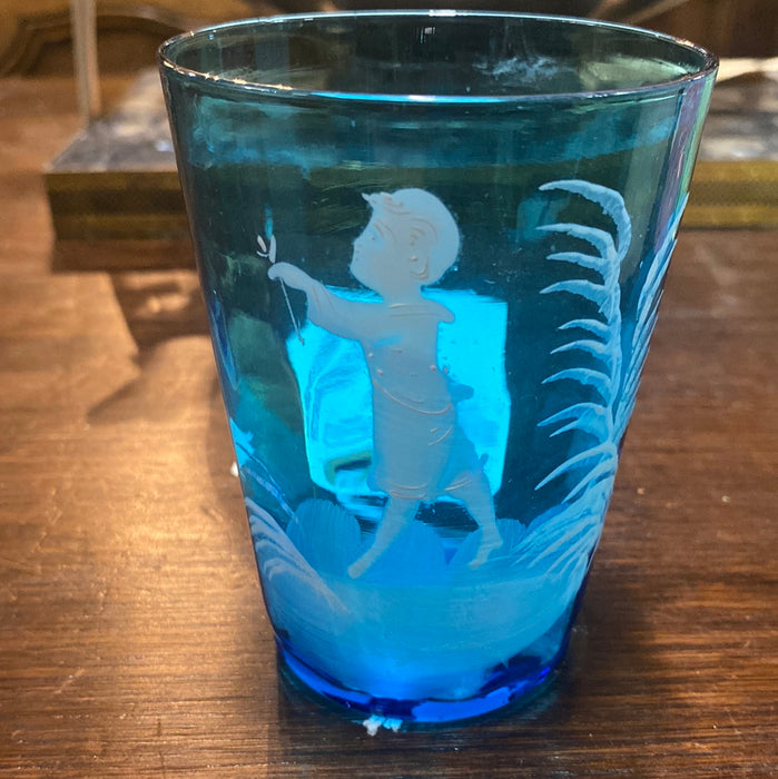 BLUE AND WHITE MARY GREGORY VICTORIAN ART GLASS TUMBLER