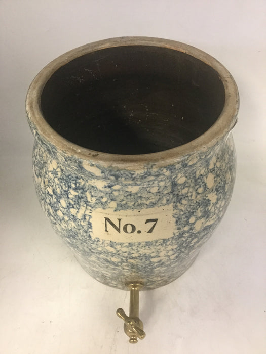 NO. 7 CROCK WITH BLUE SPONGE PATTERN FINISH