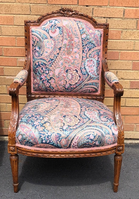 PAIR OF CARVED BACK LOUIS XVI FAUTIEL CHAIRS