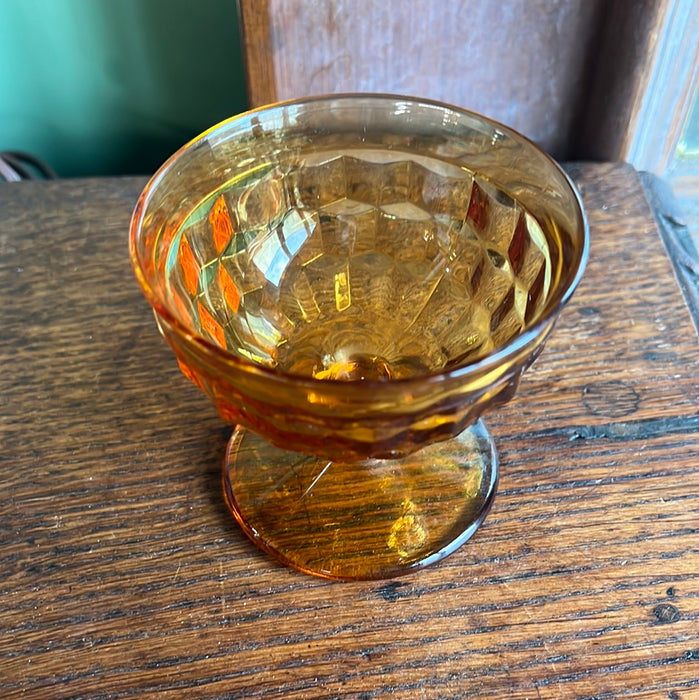 SMALL AMBER GLASS FOOTED BOWL