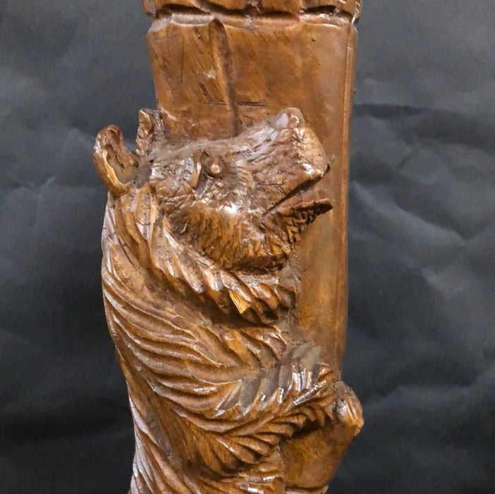 CARVED BLACK FOREST CLIMBING BEAR