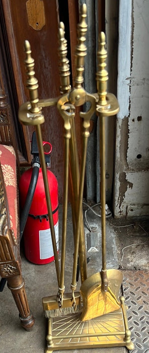 BRASS FIRE TOOL SET WITH STAND