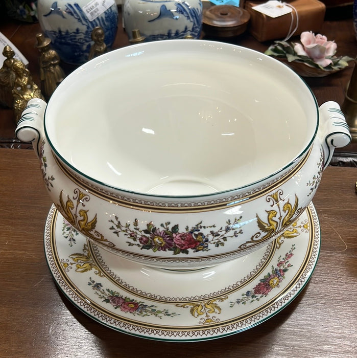 WEDGWOOD TUREEN ON PLATE