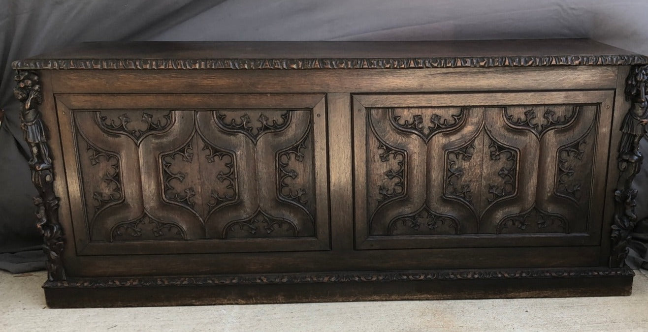 LARGE DARK OAK GOTHIC COFFER