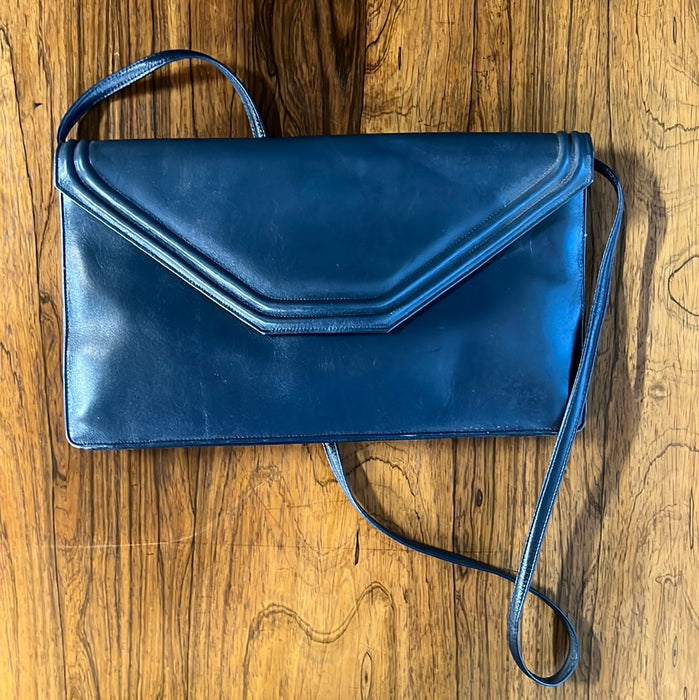 NAVY BLUE ENVELOPE PURSE WITH STRAP