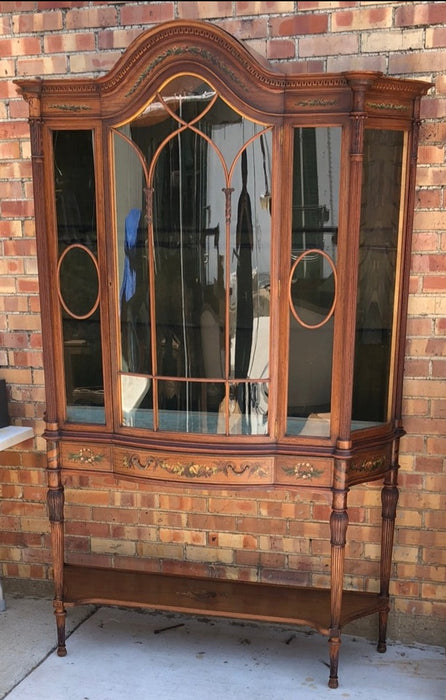 EDWARDIAN DISPLAY CASE WITH PAINTED FLORALS