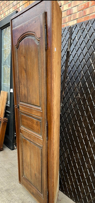 NORMANDY OAK CORNER CABINET