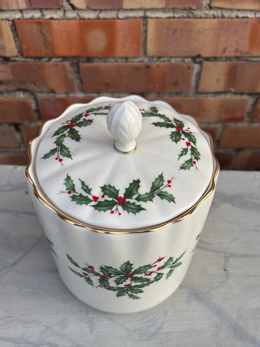 LENOX CHRISTMAS CANNISTER