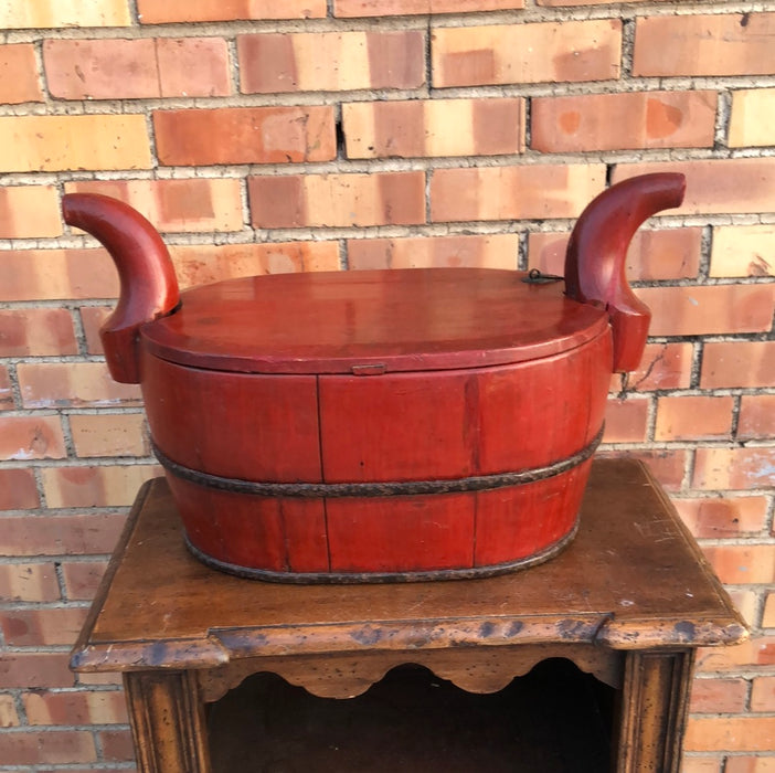 CHINESE OVAL RED WOOD BOX WITH HANDLES