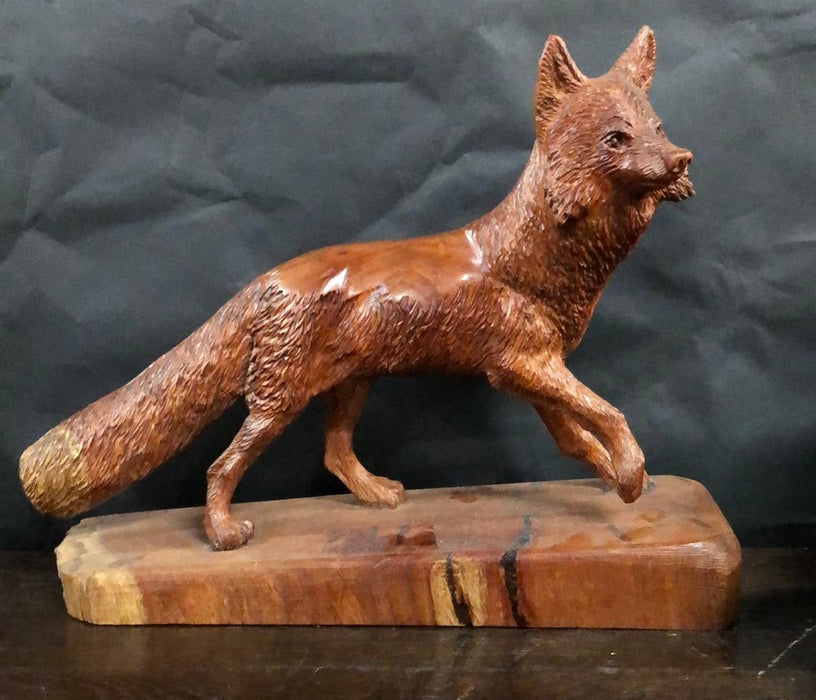 CARVED RED FOX