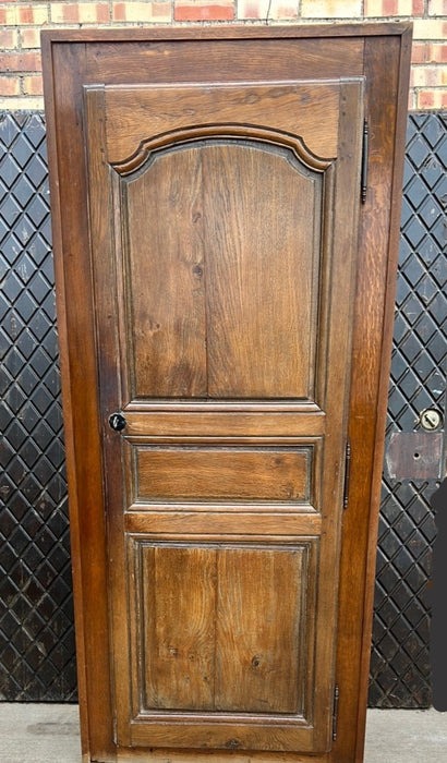 NORMANDY OAK CORNER CABINET