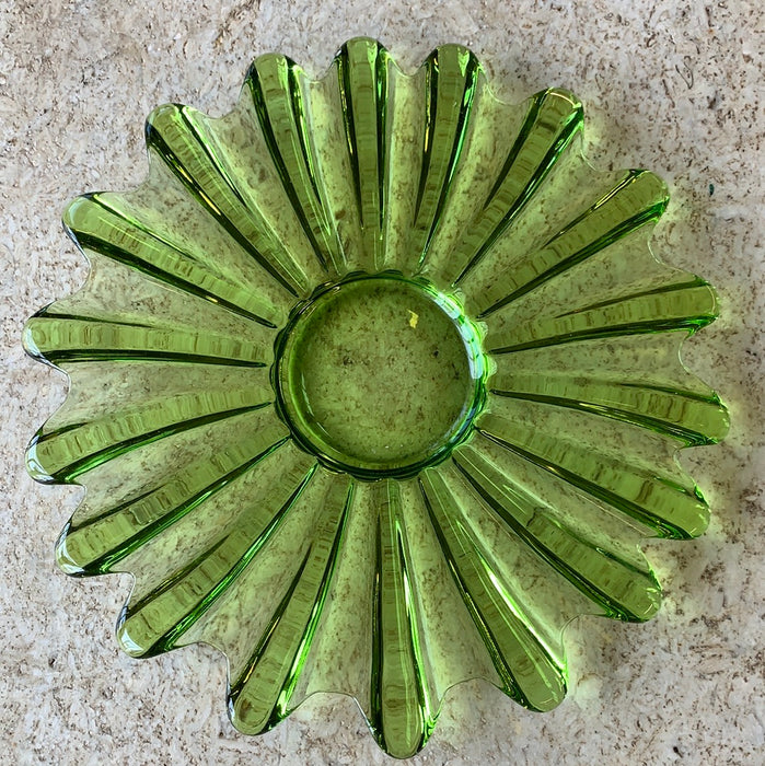 LARGE FLOWER SHAPED GREEN GLASS PLATE