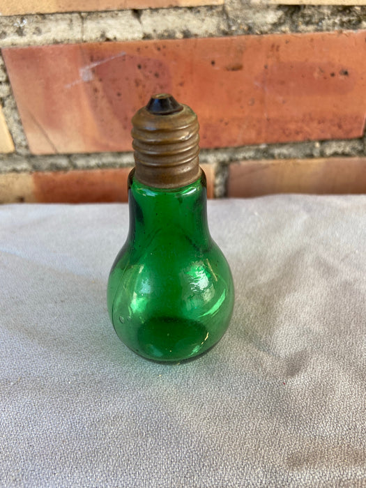 GREEN LIGHTBULB SHAKER