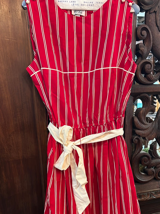 RED AND WHITE STRIPED SLEEVELESS DRESS