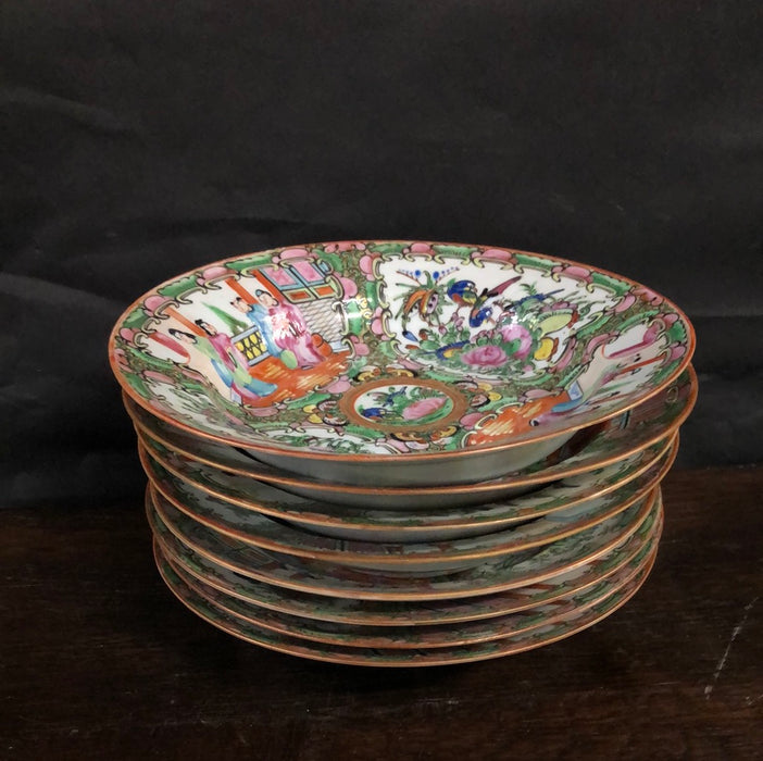 SET OF FIVE ROSE FAMILLE LARGE BOWLS