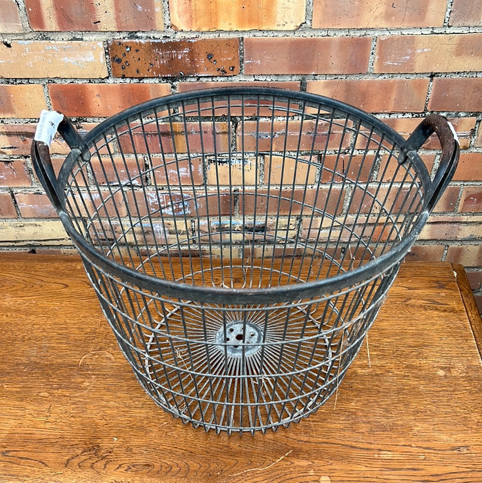 METAL MUSSEL BASKET