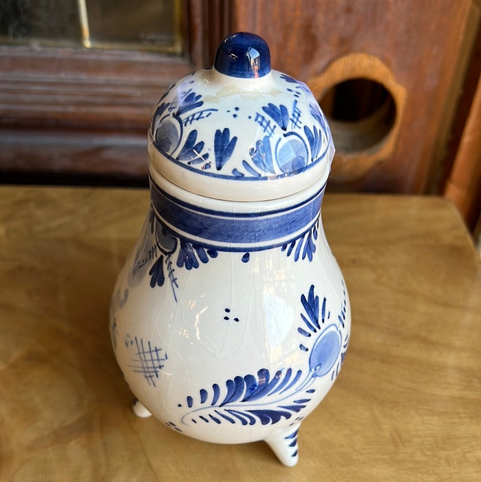 SMALL DELFT JAR WITH LID AS FOUND