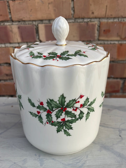 LENOX CHRISTMAS CANNISTER