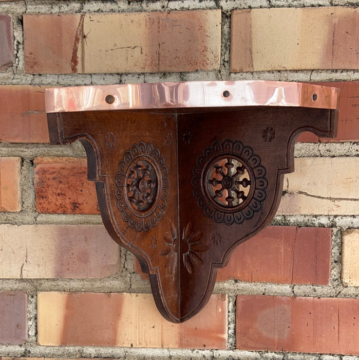 CORNER SHELF WITH COPPER BAND AND DETAIL