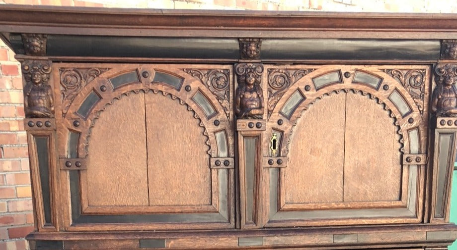 EARLY RENAISSANCE CABINET WITH 4 ARCHED DOORS AND EBONY INLAY