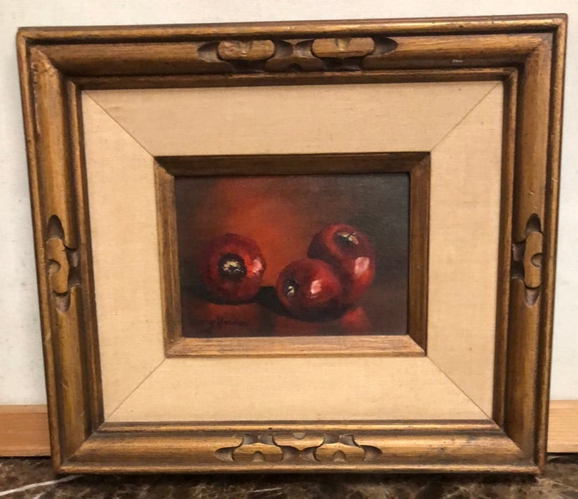 SMALL VINTAGE FRAMED OIL PAINTING OF APPLES