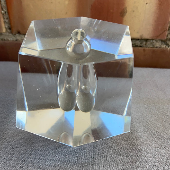 CRYSTAL PEN HOLDER