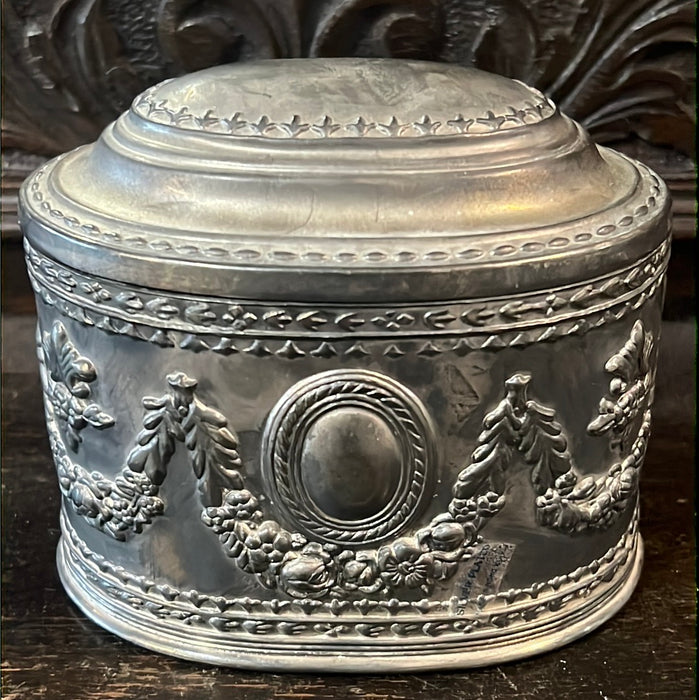 LOUIS XVI OVAL METAL BOX