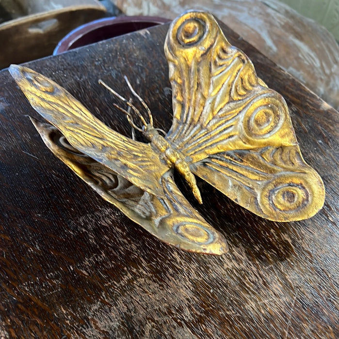 LARGE GOLDEN METAL BUTTERFLY