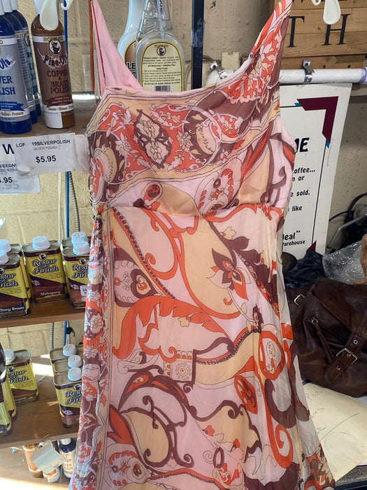 PINK AND ORANGE PAISLEY LONG FLOWY DRESS Lots of Furniture PINK AND ORANGE PAISLEY LONG FLOWY DRESS Lots of Furniture