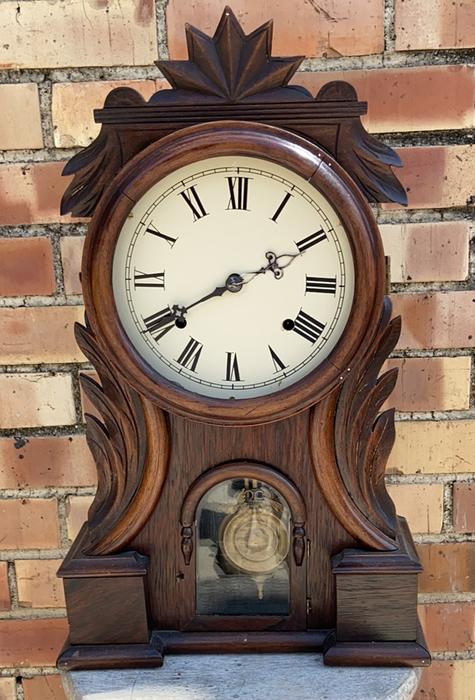 VICTORIAN MAHOGANY SHELF CLOCK WITH ROUND FACE - AS IS