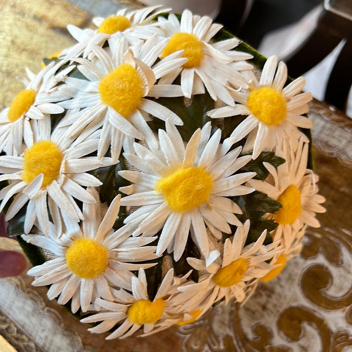 DAISIES HALF HAT