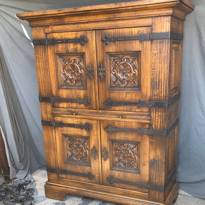 4 DOOR FLORETTE CARVED RUSTIC BAR CABINET