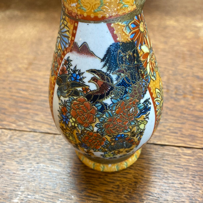 TINY FLARED MOUTH VASE WITH BIRDS AND FLOWERS