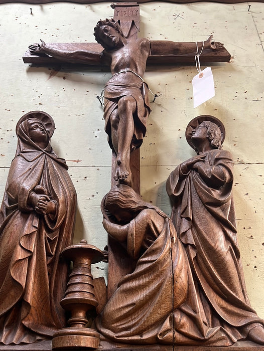 LARGE OAK WALL CRUCIFIXTION