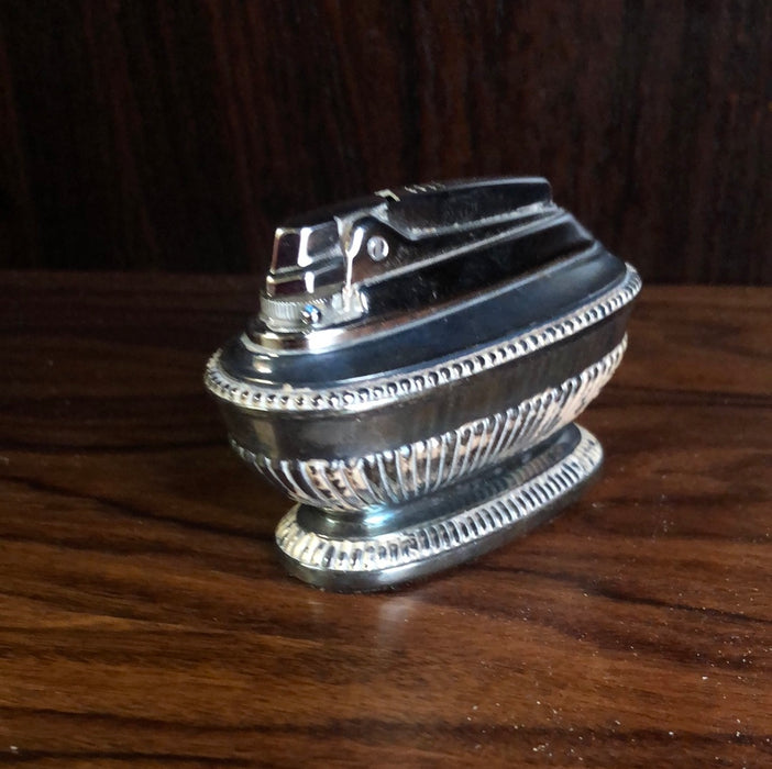 DECO SILVER PLATE LIGHTER