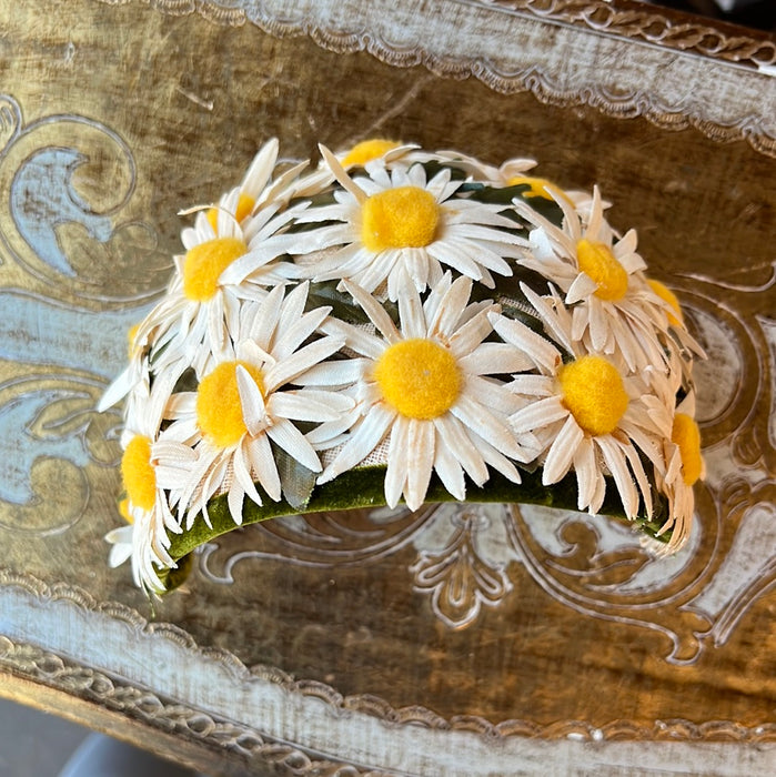DAISIES HALF HAT