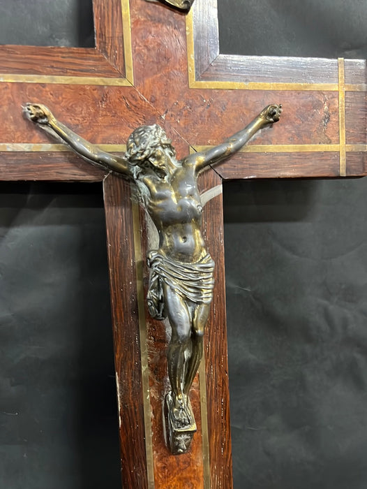 BURLED AND BRASS INLAID SPELTER CORPUS WALL CRUCIFIX