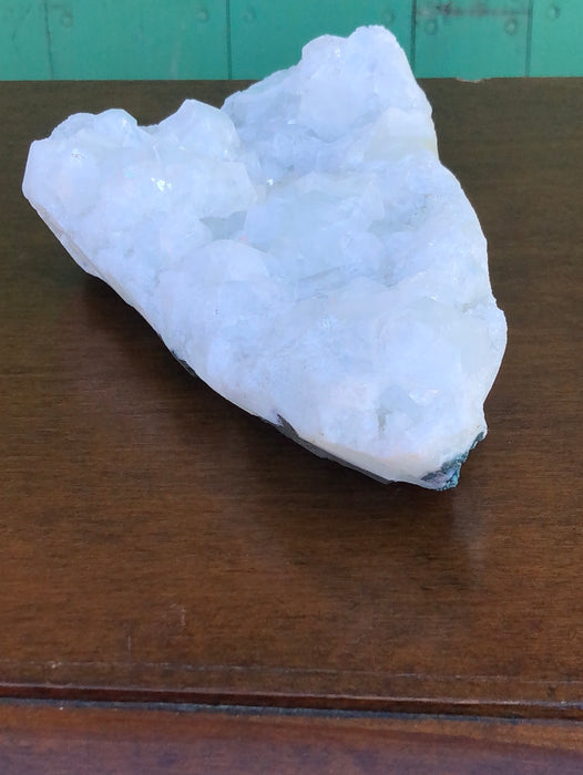 LARGE QUARTZ GEODE