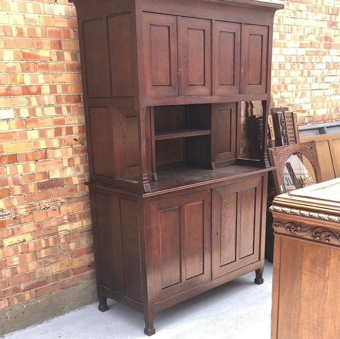 ARTS AND CRAFT OAK BUTLERS CABINET