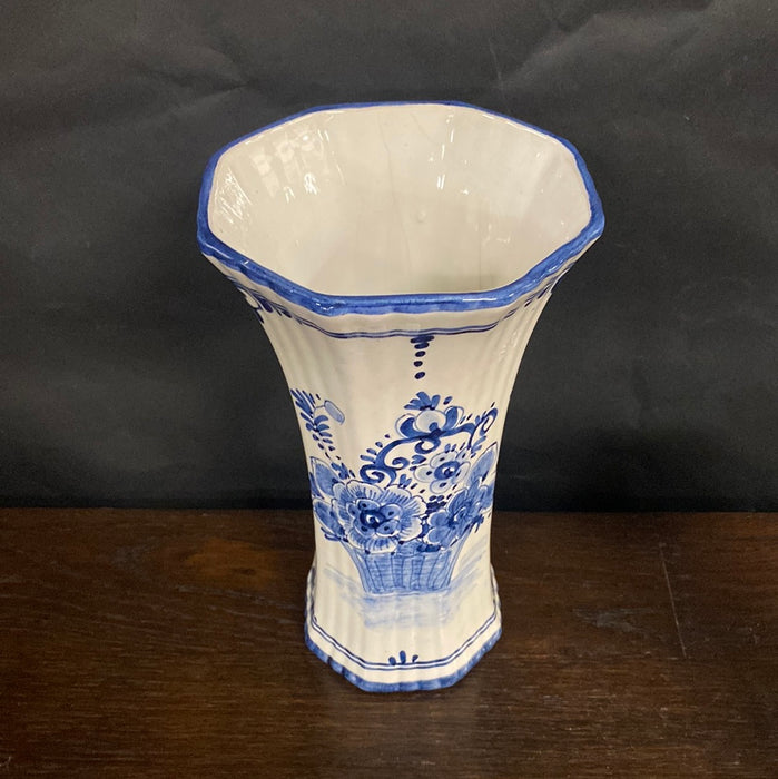 PAIR OF DELFT OCTOGONAL FLORAL FLARED TOP VASES